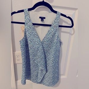 Ann taylor sleeveless ruffle top 00p